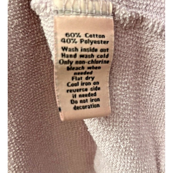 Juicy Couture Sequined Lip Sweatshirt Medium Purple Lightweight Y2K Sassy - Picture 8 of 8